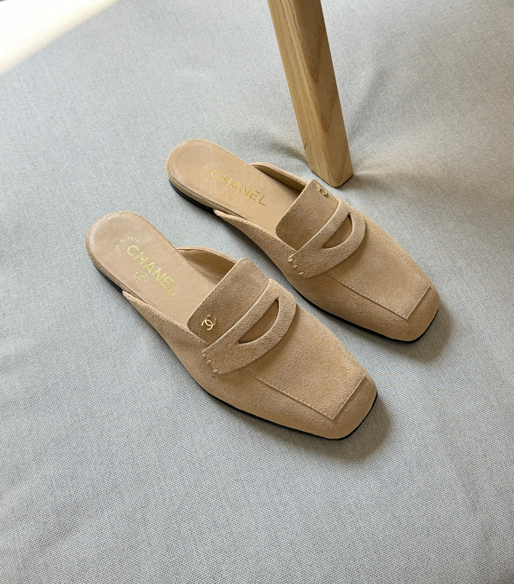 CHANEL Square-Toe Loafer Mule Flats