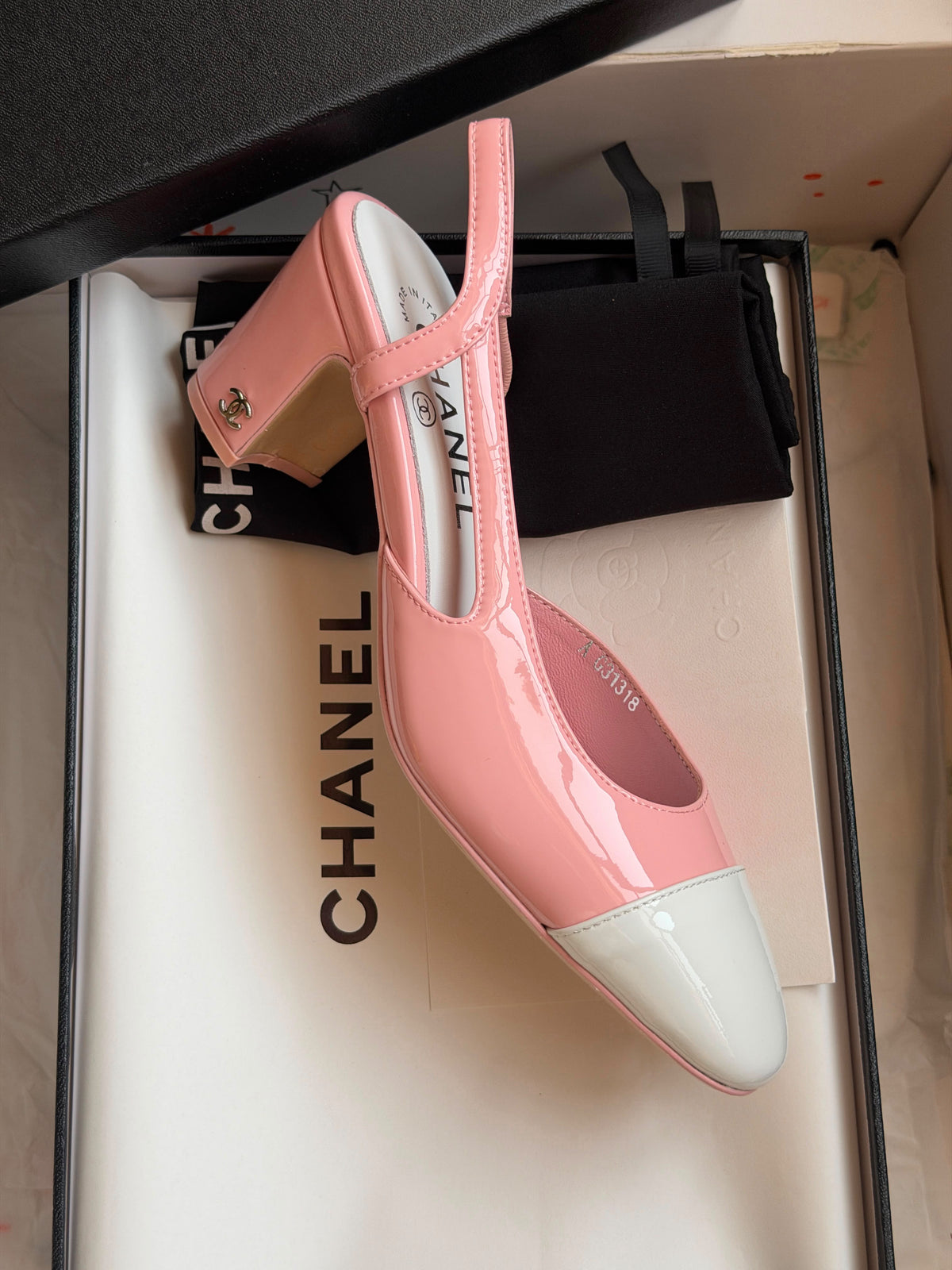 Chanel Patent Calfskin Two-Tone Slingback Pumps