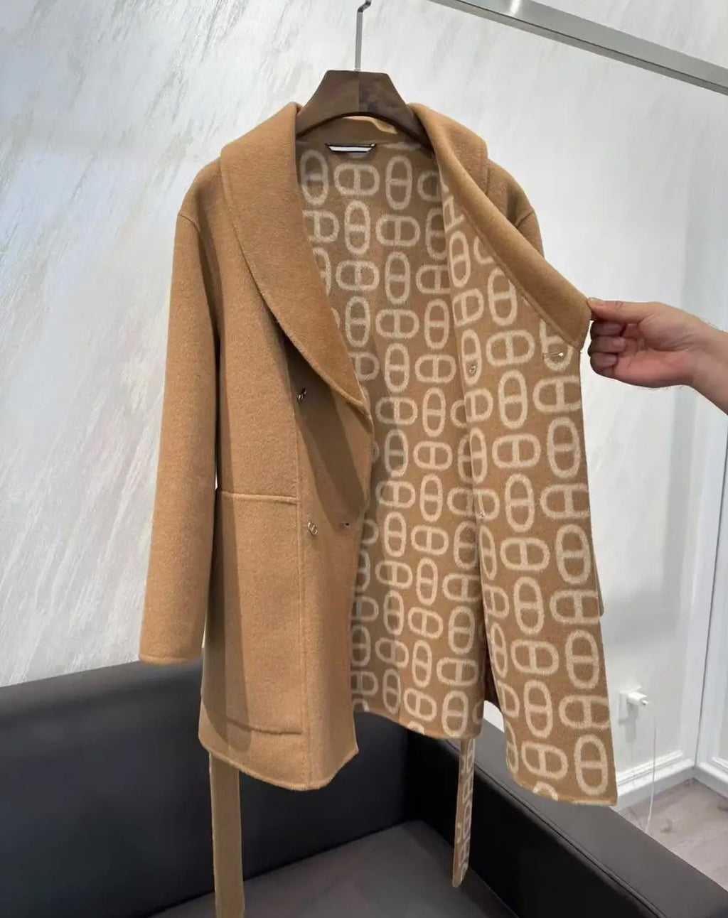 HERMES Belted Shawl-Collar Coat