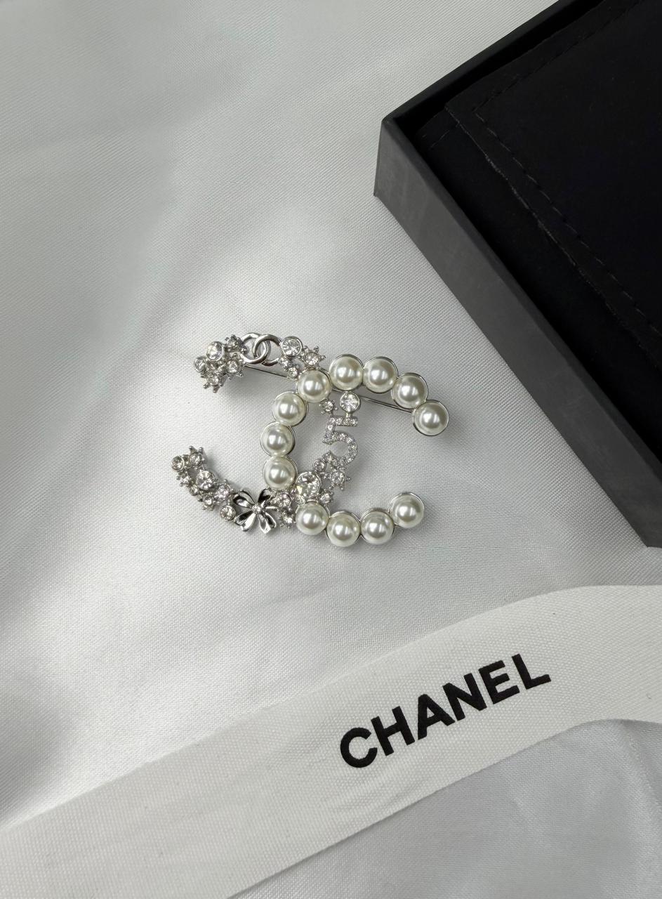 Chanel CC Pearl Crystal Bow Brooch