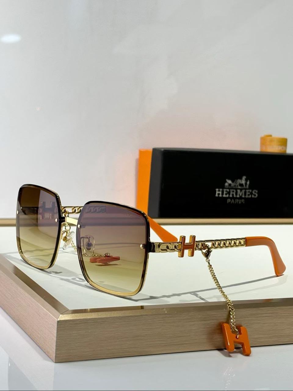 Hermès Square Frame Sunglasses with "H" Chain Detail