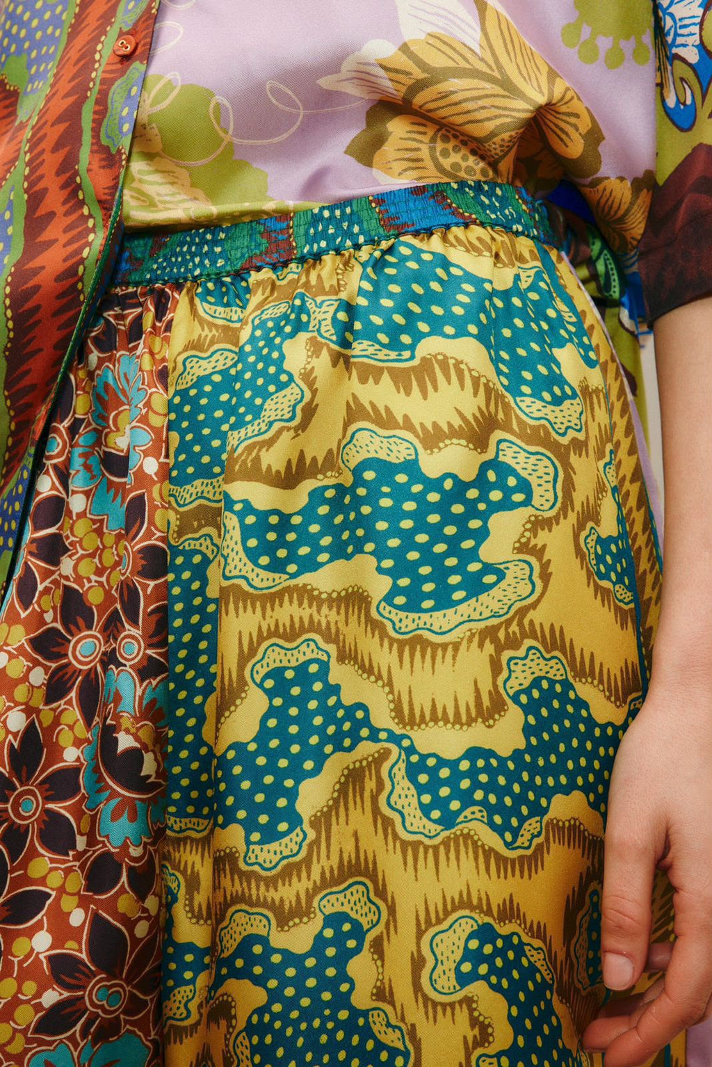 Alémais Multi-Color Patchwork Print Silk Short-Sleeve Shirt and Shorts Set