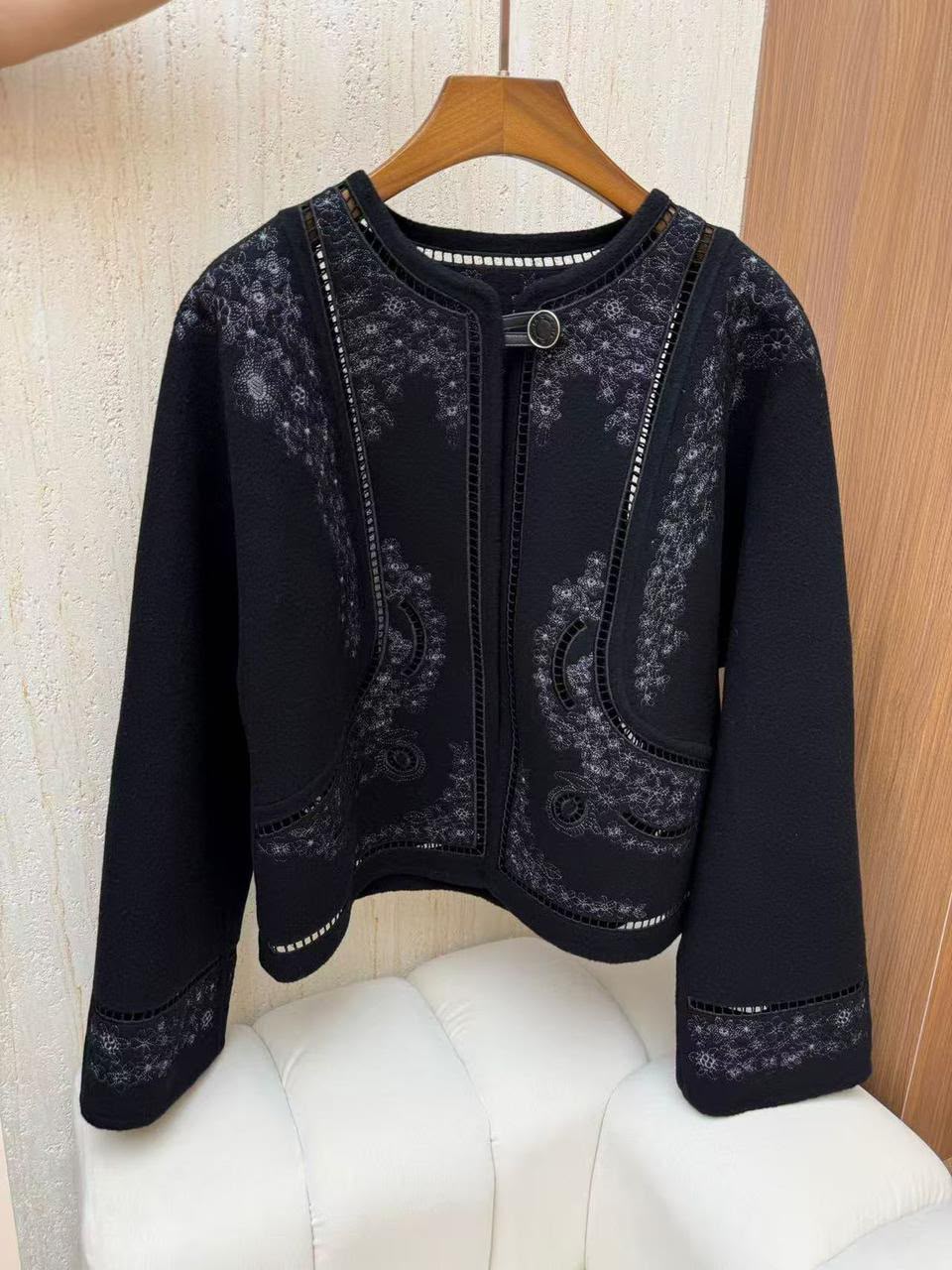 Hermès Embroidered Cashmere / Short & Long