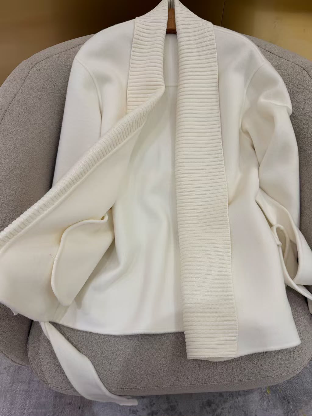 Loro Piana Shawl-Collar Belted Cardigan