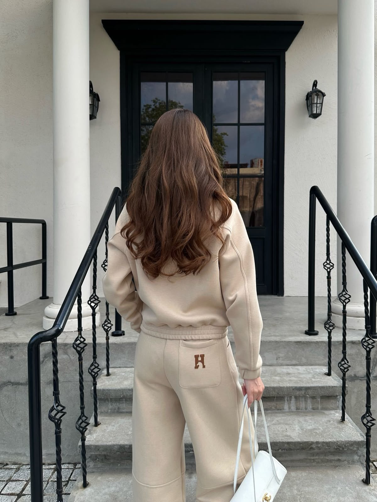 HERMES Pocket Zip Jacket and Wide-Leg Trousers Set